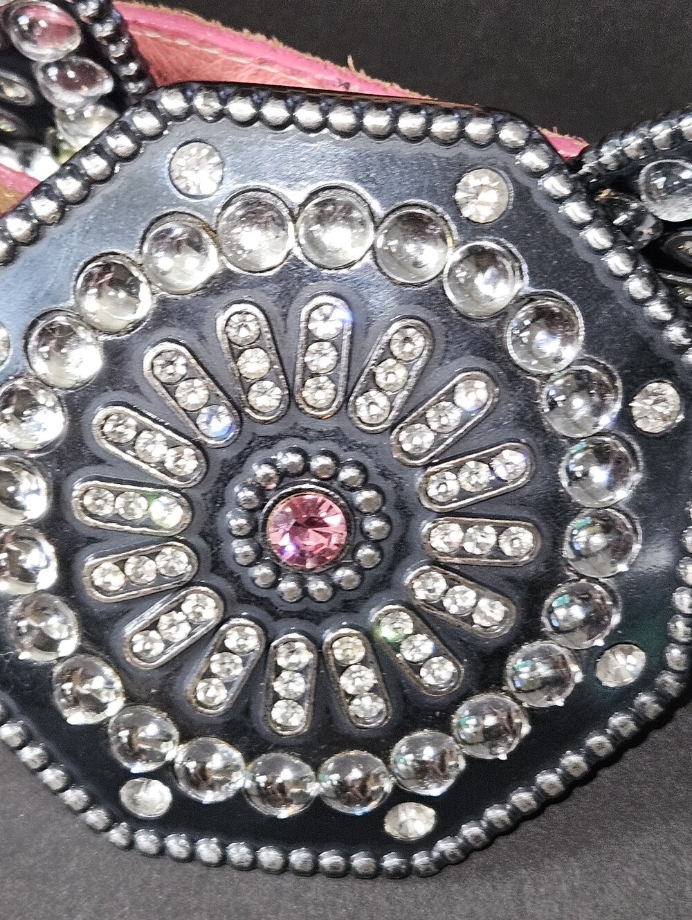 Tony Lama Women's Size 32 Crystal Concho Pink Ostrich Design Leather Belt